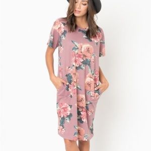 T-shirt dress